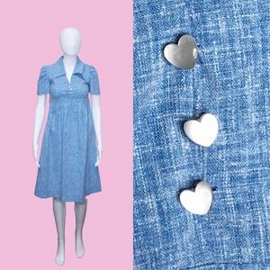 1960s CHAMBRAY Pointed Collar. Tie Dress W/HEART Buttons & Puff Sleeves. XS-S